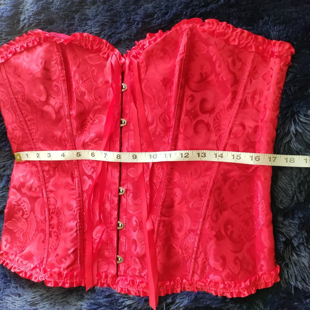 Corset With Matching G- String - image 4